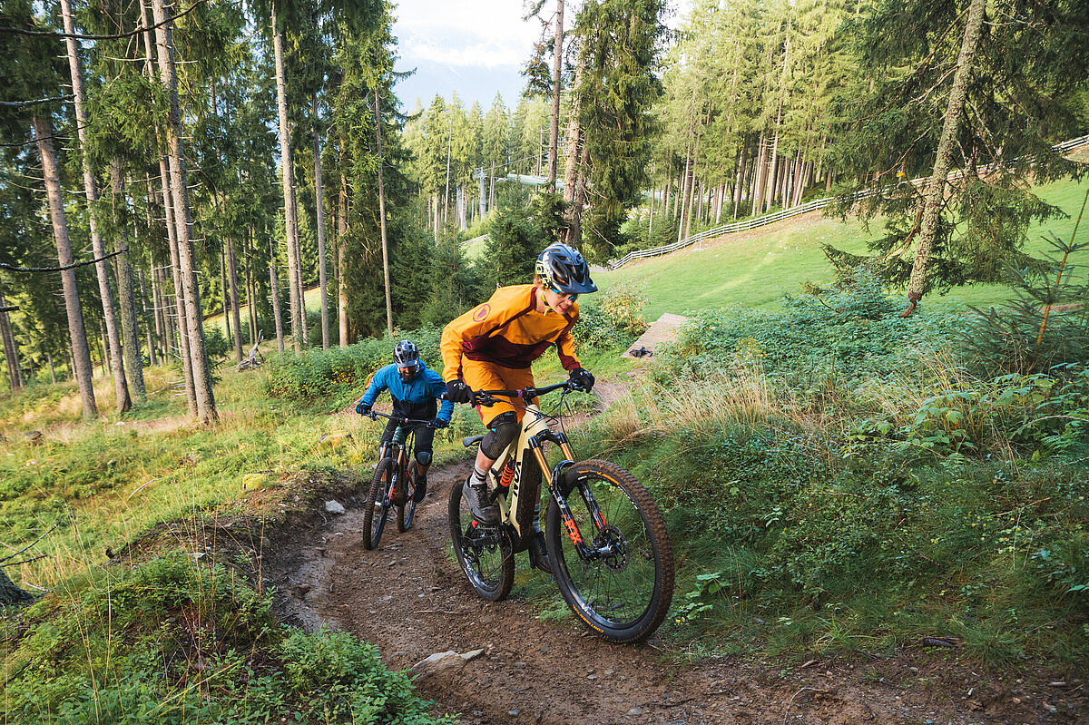 Mountainbiker*innen, (c) ÖBf-Archiv/S. Belzaee Mountainbiker*innen, (c) ÖBf-Archiv/S. Belzaee