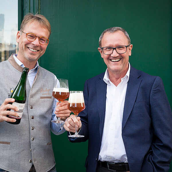 Wilde Hefe, edle Früchte: Bundesforste und Braumeister Axel Kiesbye präsentieren neuen Waldbier-Jahrgang 2019 „Elsbeere“ 