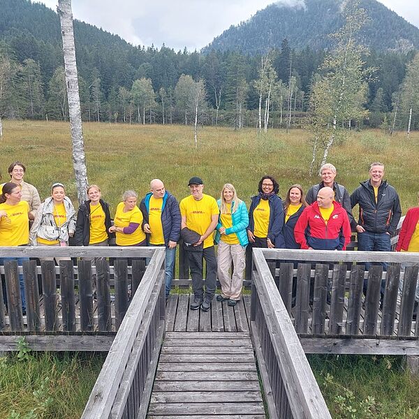 DHL Express Austria setzt Zeichen für klimafitte Wälder