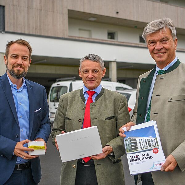 Glasfaser-Anbindung für Bundesforste-Wohnanlage in Ohlsdorf durch Energie AG