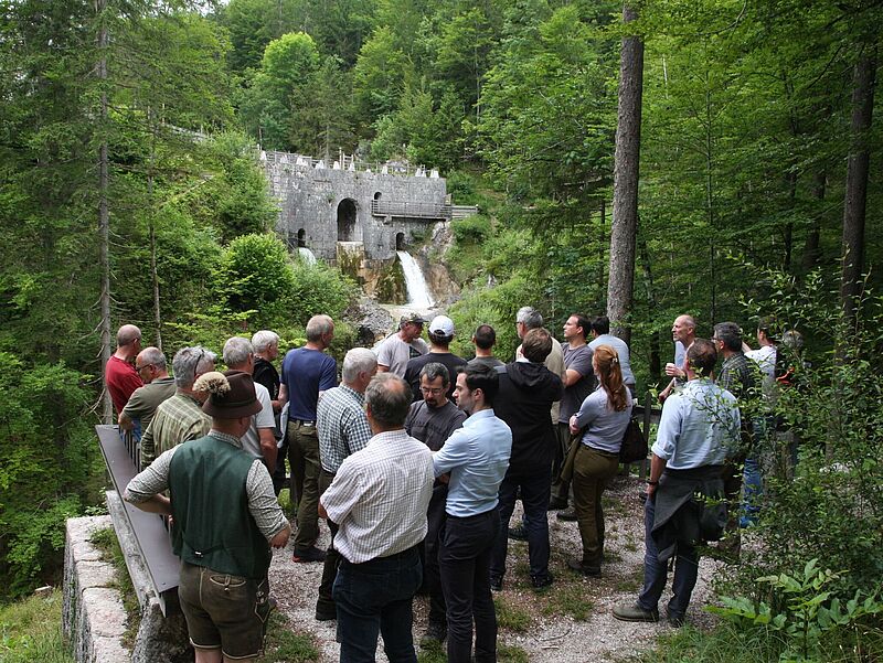 Besuch der historischen Chorinskyklause bei Bad Goisern (c) Forstzeitung