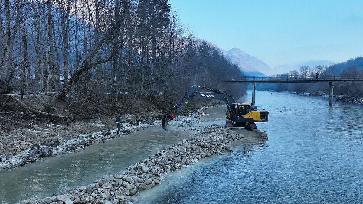 Laichplatz-Sanierung an der Traun im Jänner 2026 © ÖBf/Xaver Wimmer