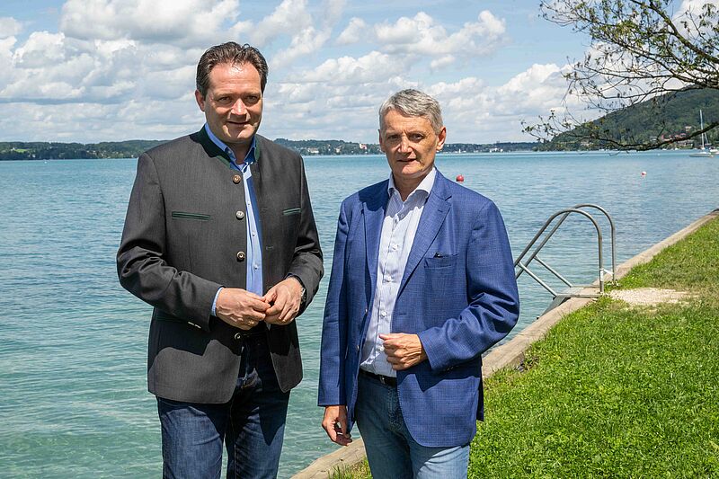 v.l. Bundesminister Norbert Totschnig und ÖBf-Vorstandssprecher Georg Schöppl (c) BMLUK/Hemerka