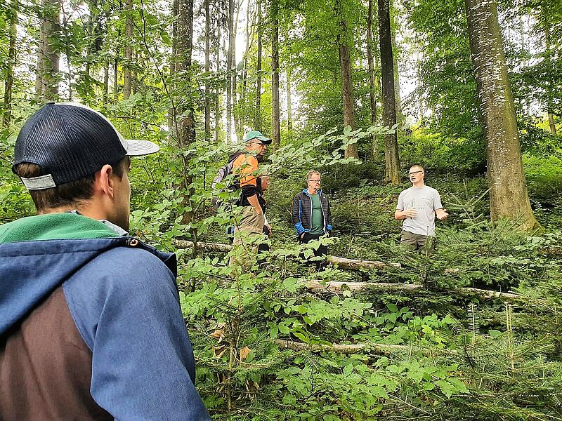 ÖBf-Experte Sebastian Wieland bei der Führung in St. Ulrich (c) ÖBf