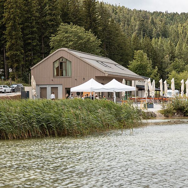 Neues Strandbuffet am Erlaufsee offiziell eröffnet