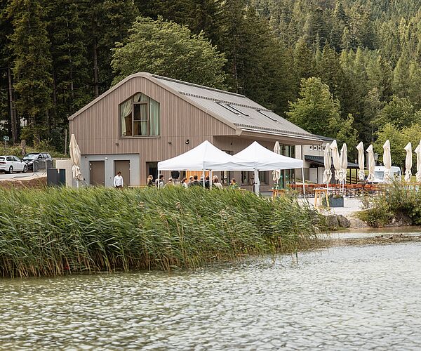 Neues Strandbuffet am Erlaufsee offiziell eröffnet