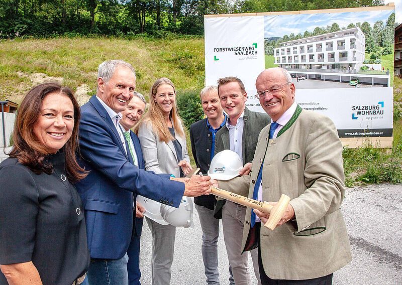 Gruppenfoto Wohnungen Saalbach (c) Schweinöster Gruppenfoto Wohnungen Saalbach